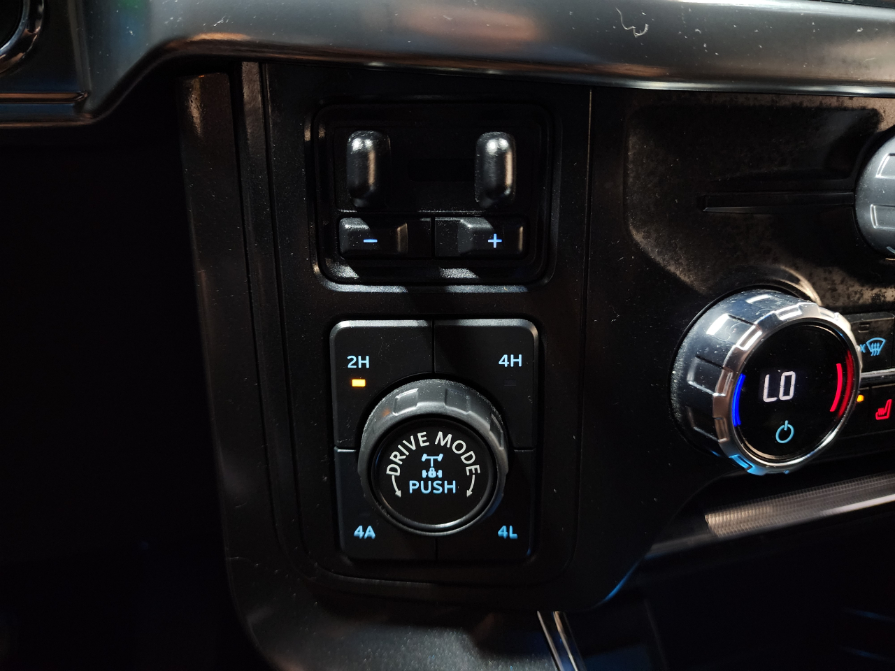 2021 Ford F-150 Lariat photo 42