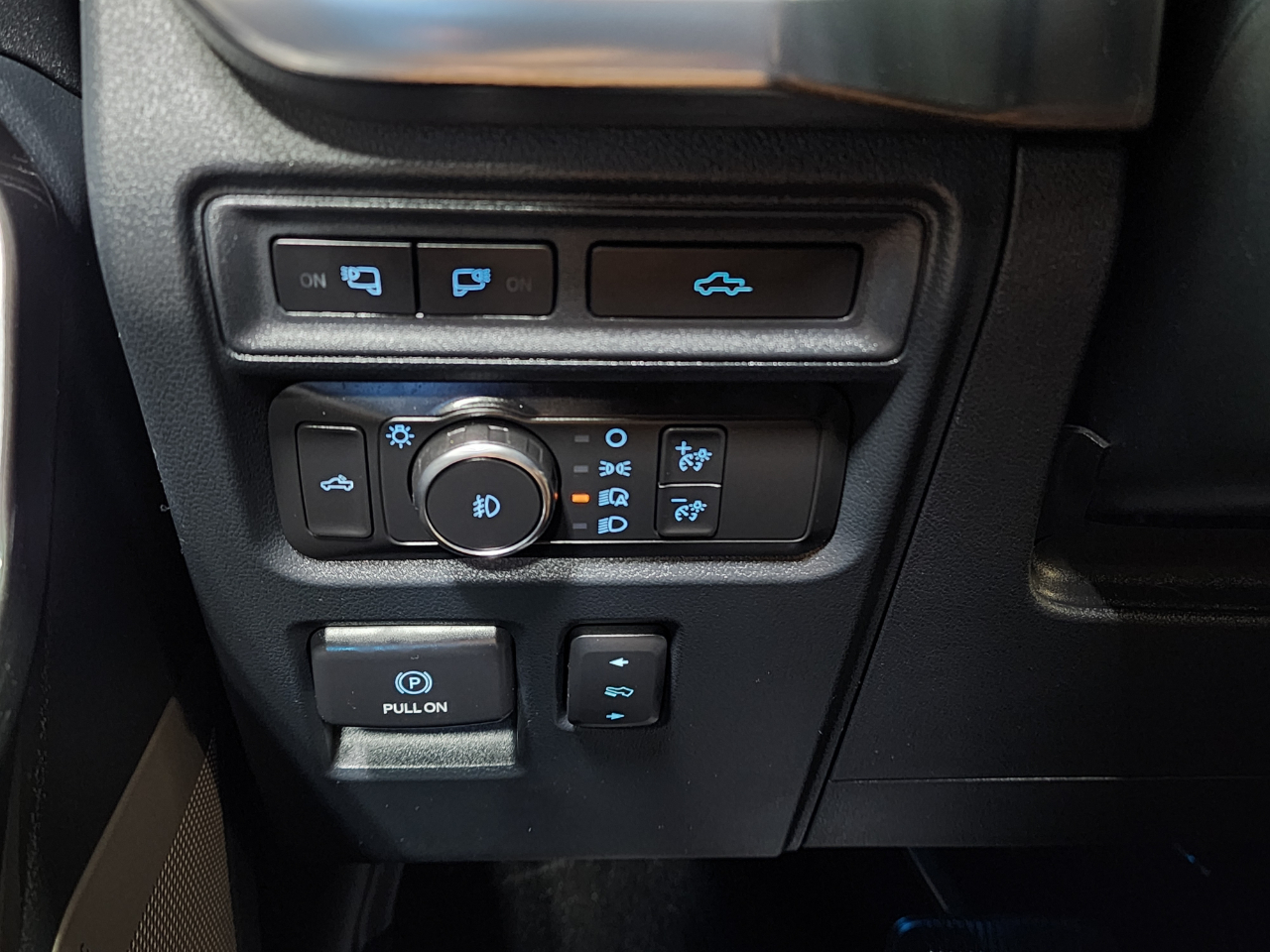 2021 Ford F-150 Lariat photo 46