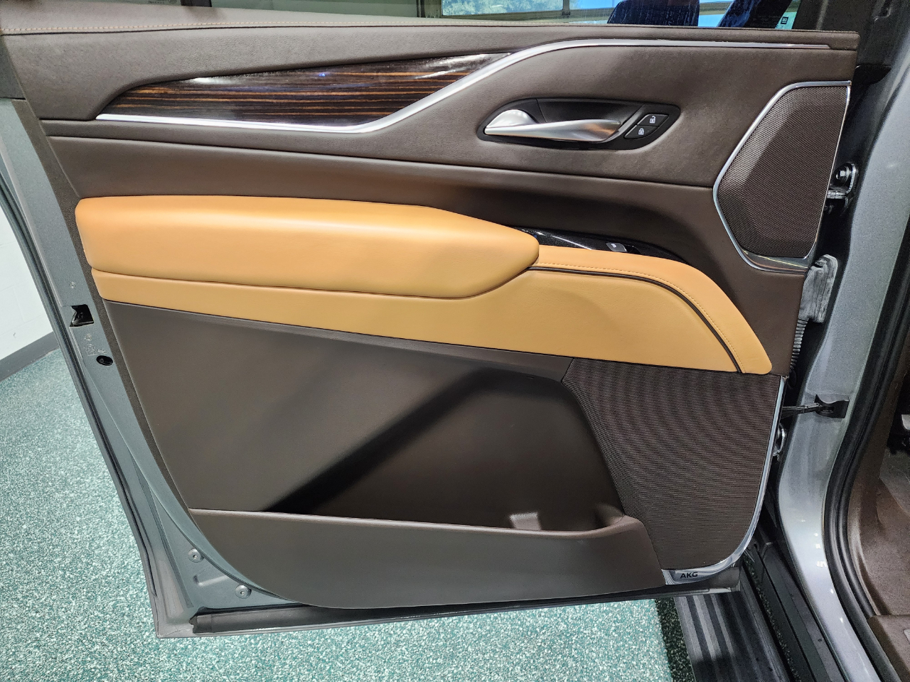 2021 Cadillac Escalade ESV Sport photo 24