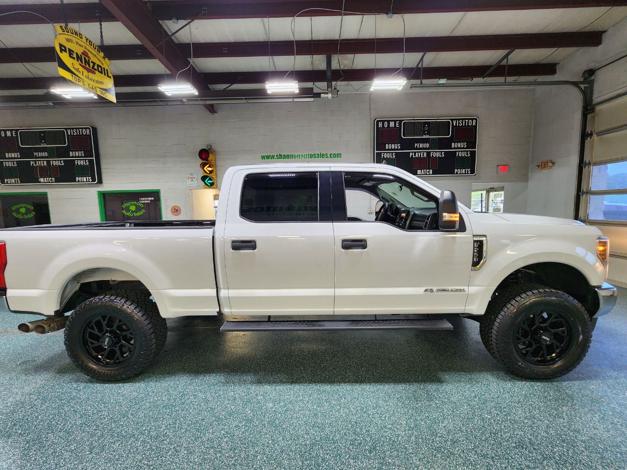 2019 Ford F-250 XLT photo 5