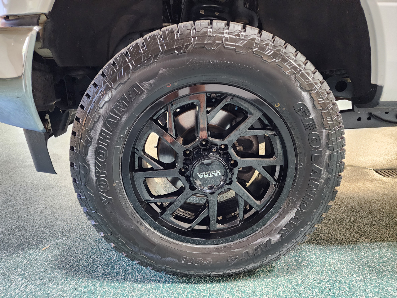 2019 Ford F-250 XLT photo 12