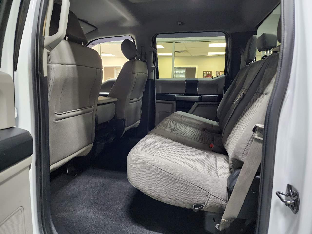 2019 Ford F-250 XLT photo 18