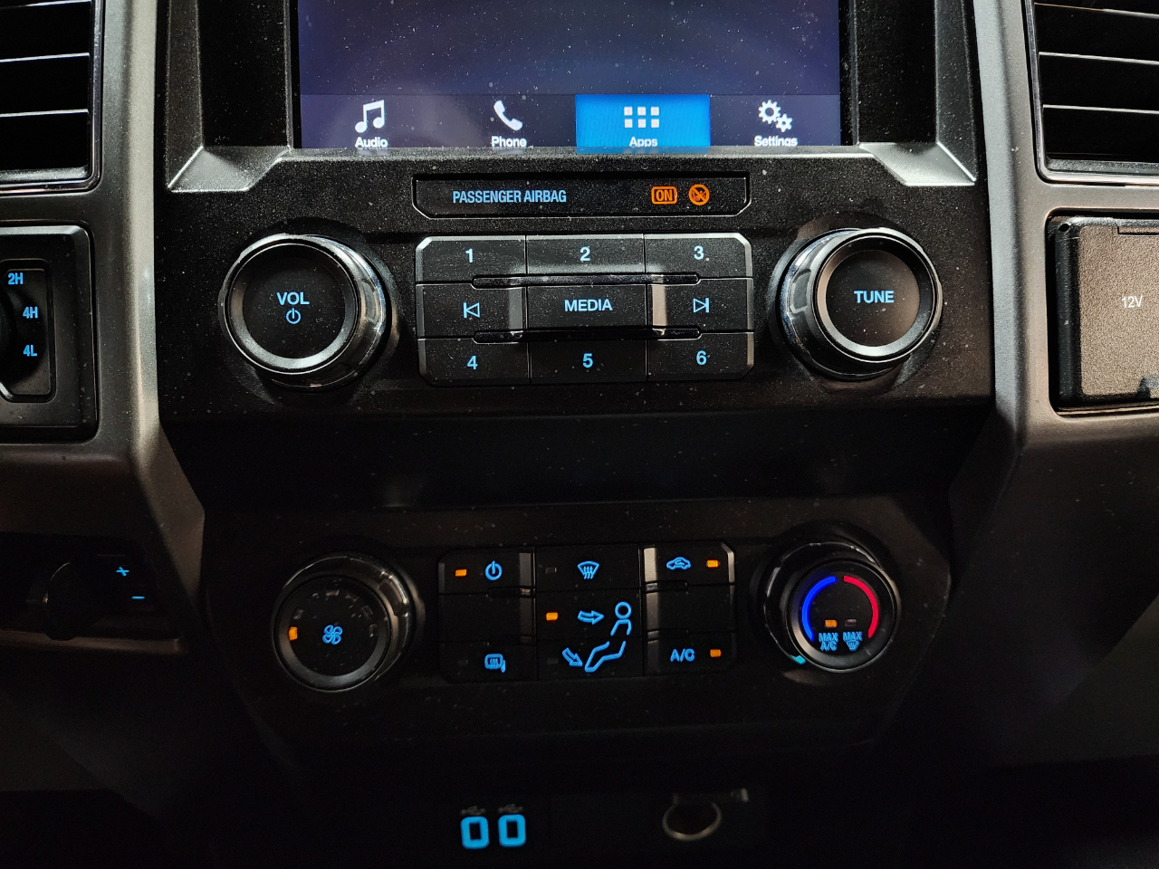 2019 Ford F-250 XLT photo 29