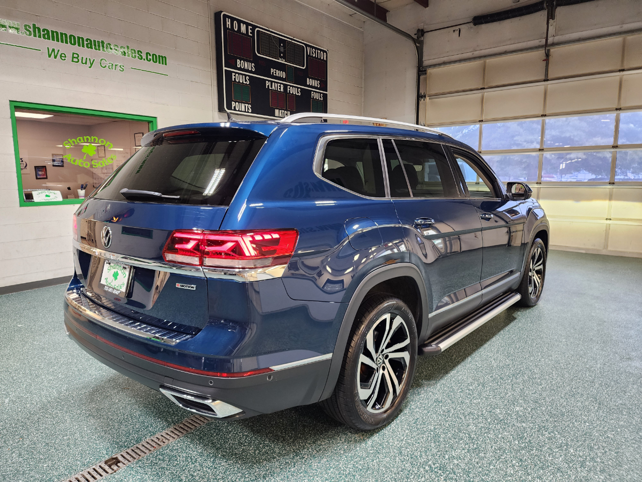 2021 Volkswagen Atlas SEL Premium photo 5