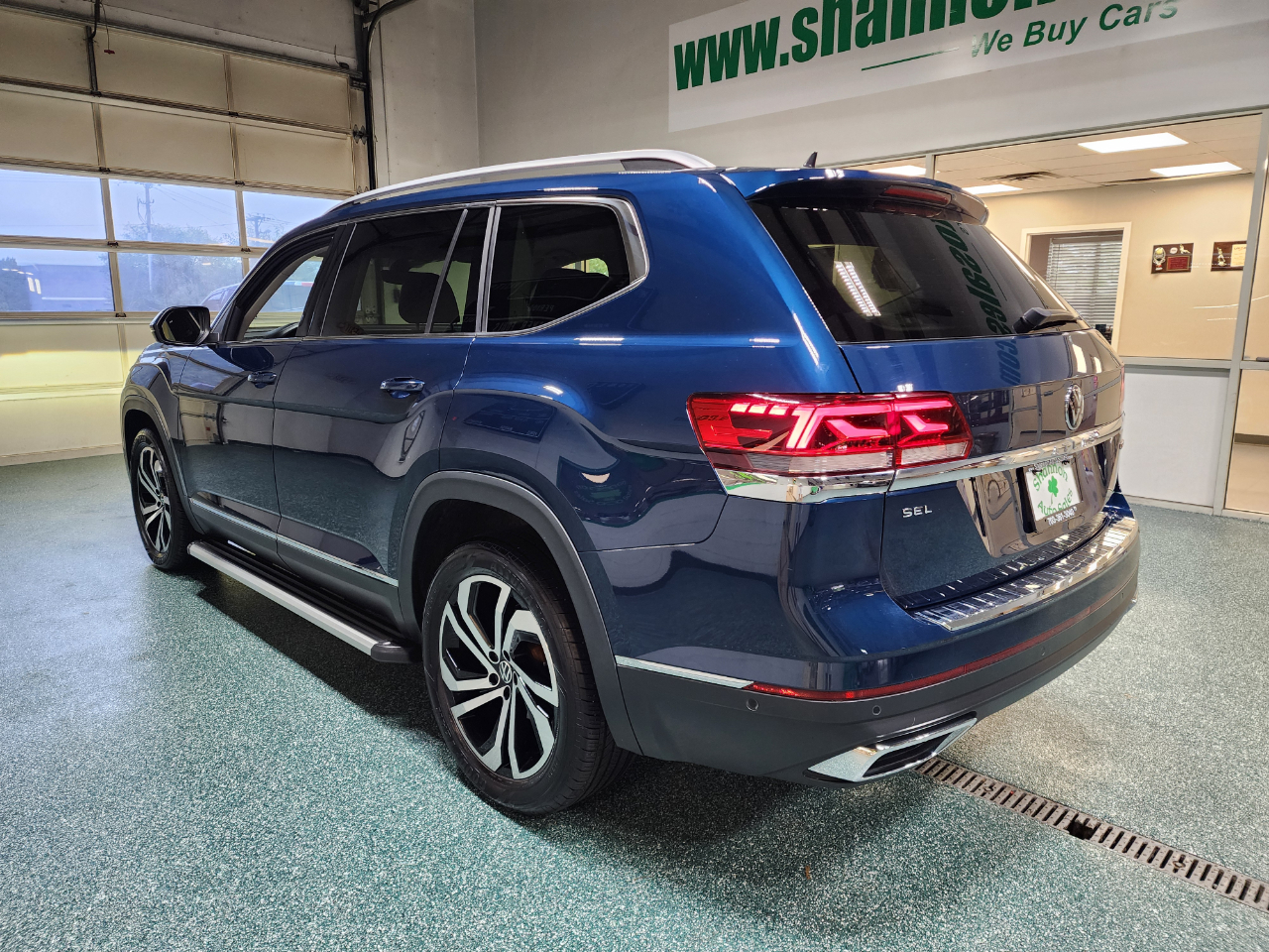2021 Volkswagen Atlas SEL Premium photo 8