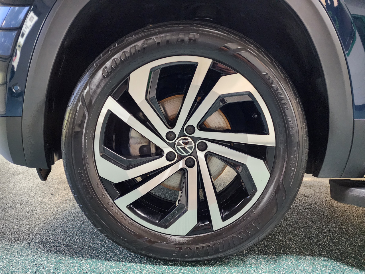 2021 Volkswagen Atlas SEL Premium photo 11