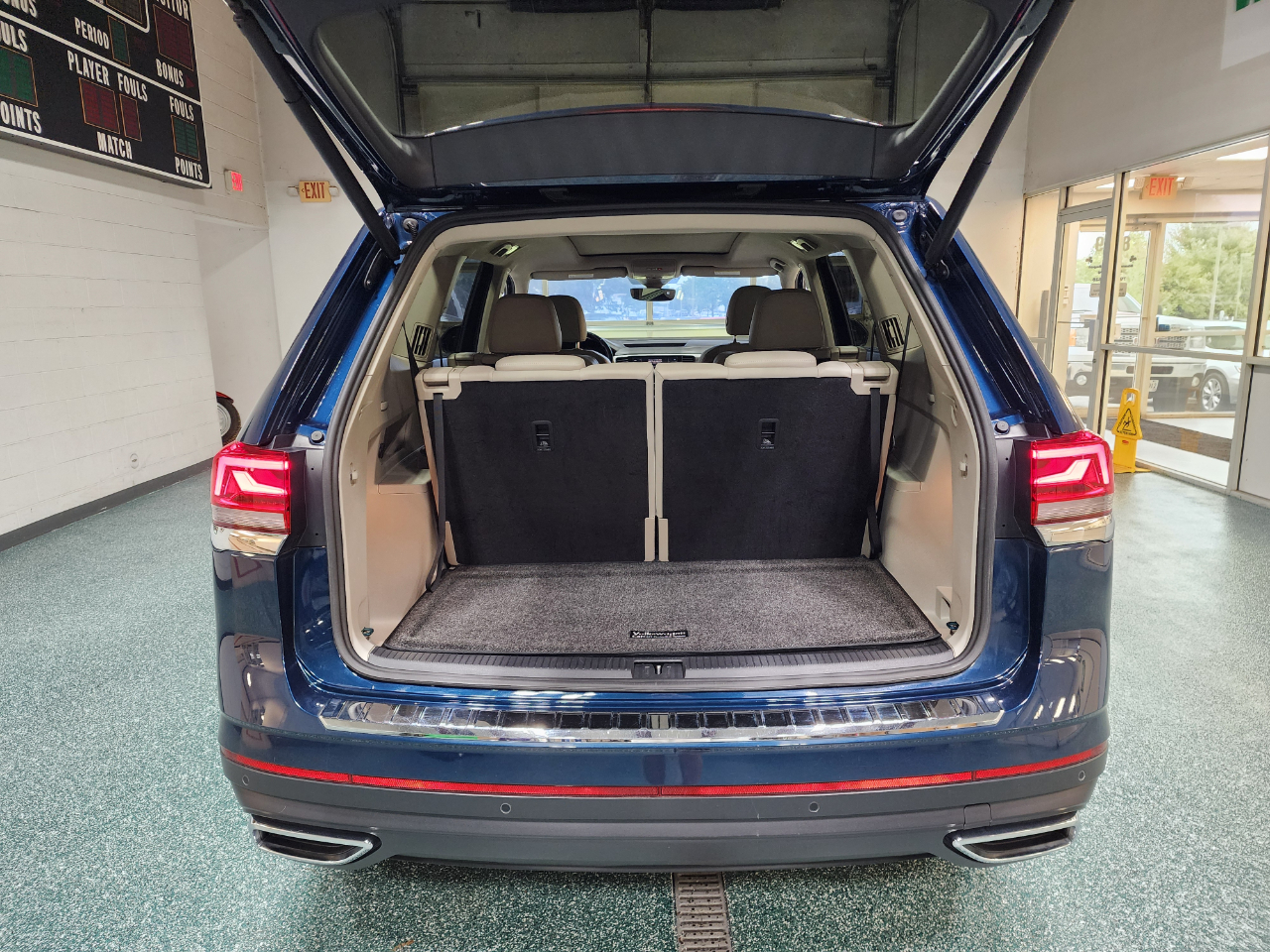 2021 Volkswagen Atlas SEL Premium photo 18