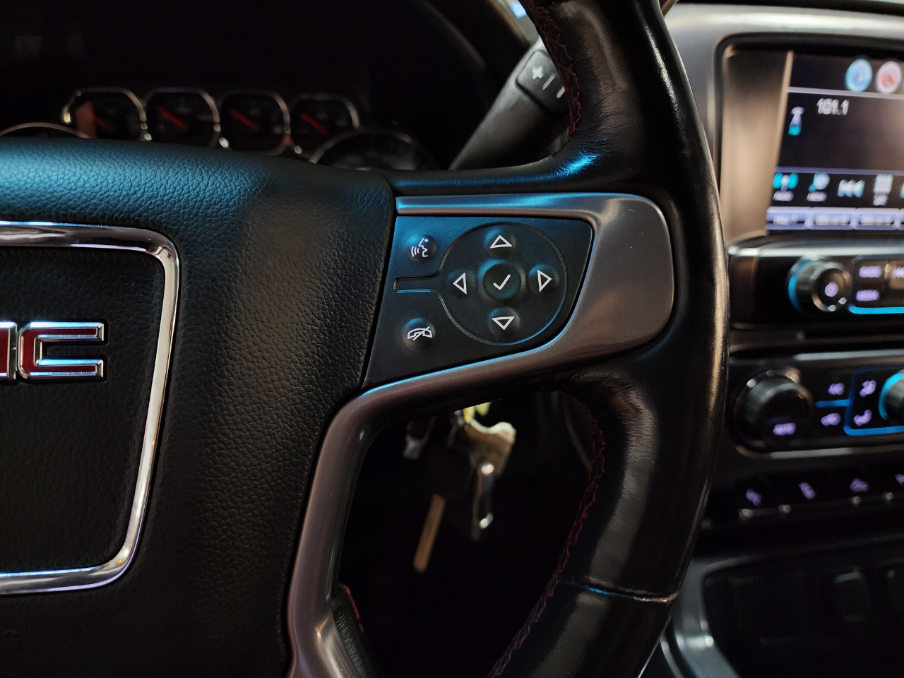 2018 Gmc Sierra 1500 SLT photo 28