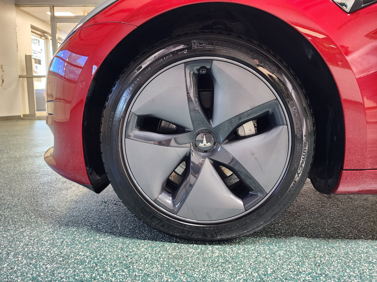 2018 Tesla Model 3 Long Range photo 8