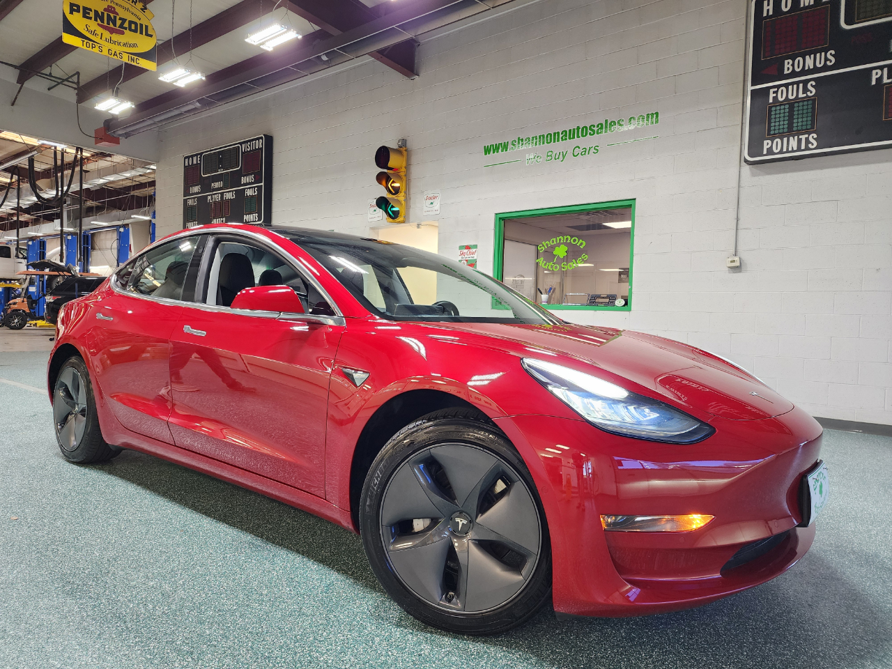 2018 Tesla Model 3 Long Range photo 10