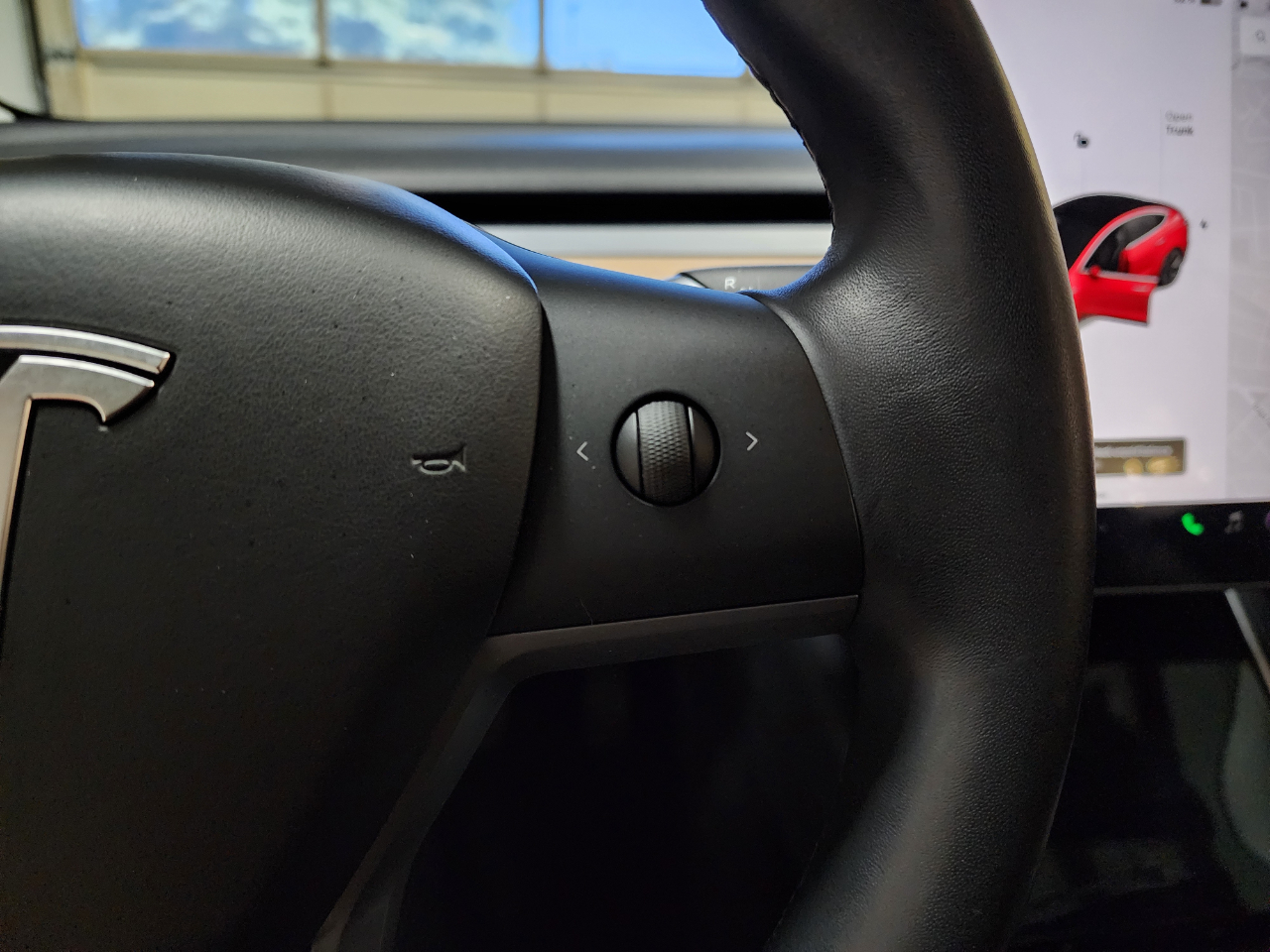 2018 Tesla Model 3 Long Range photo 22