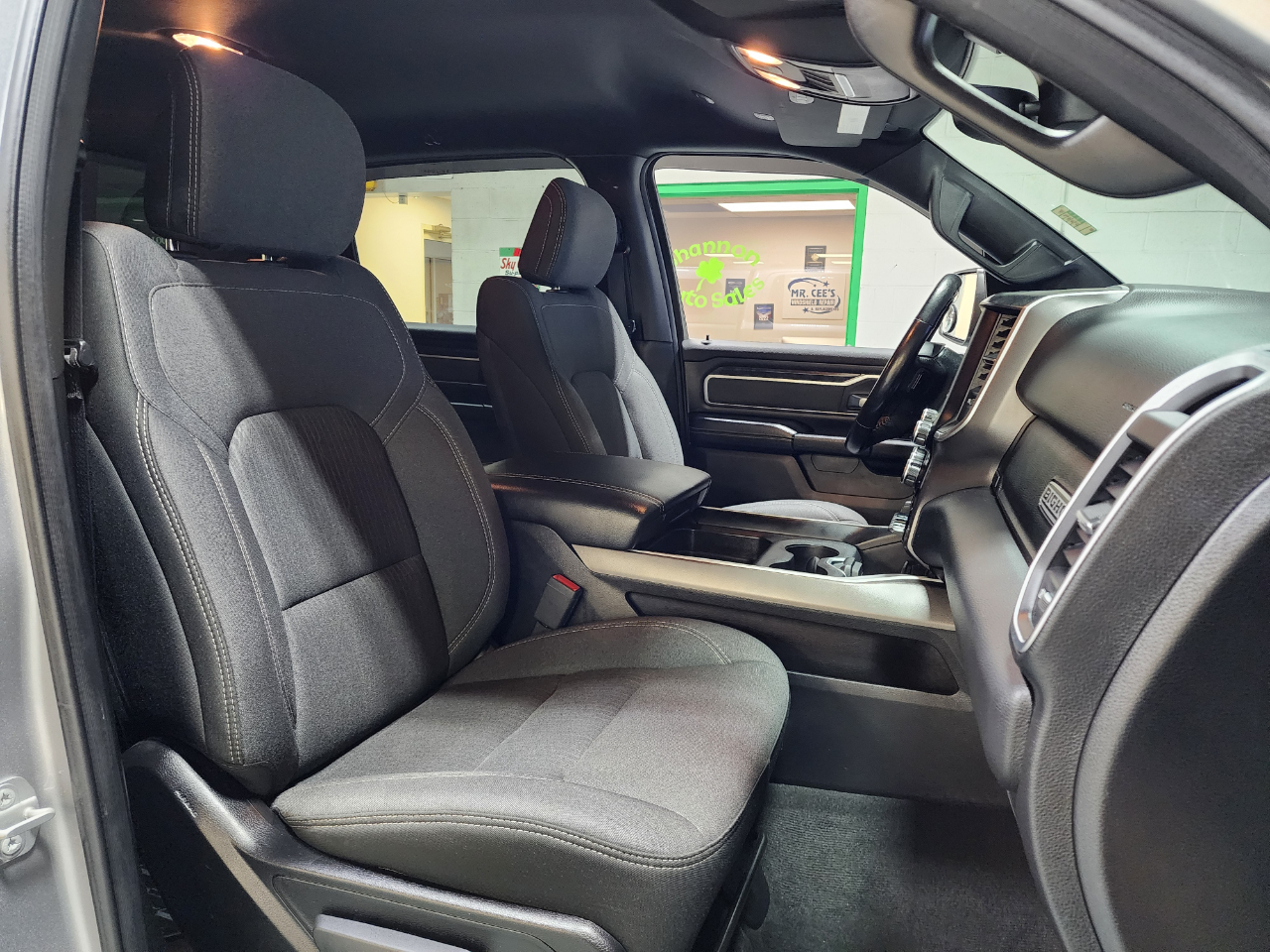 2019 Ram 1500 Big Horn photo 23