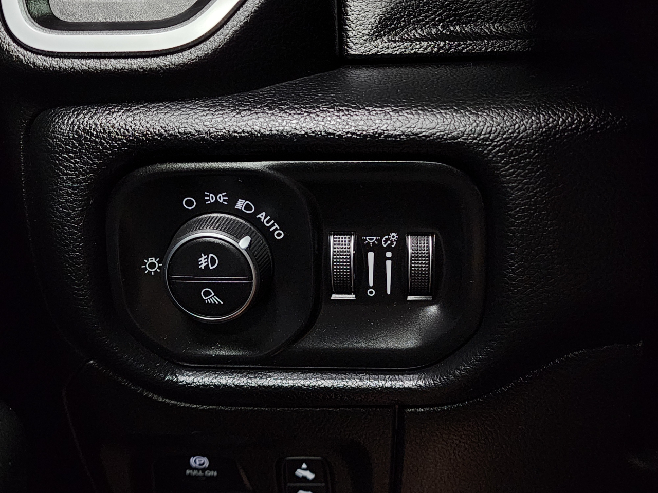 2019 Ram 1500 Big Horn photo 40