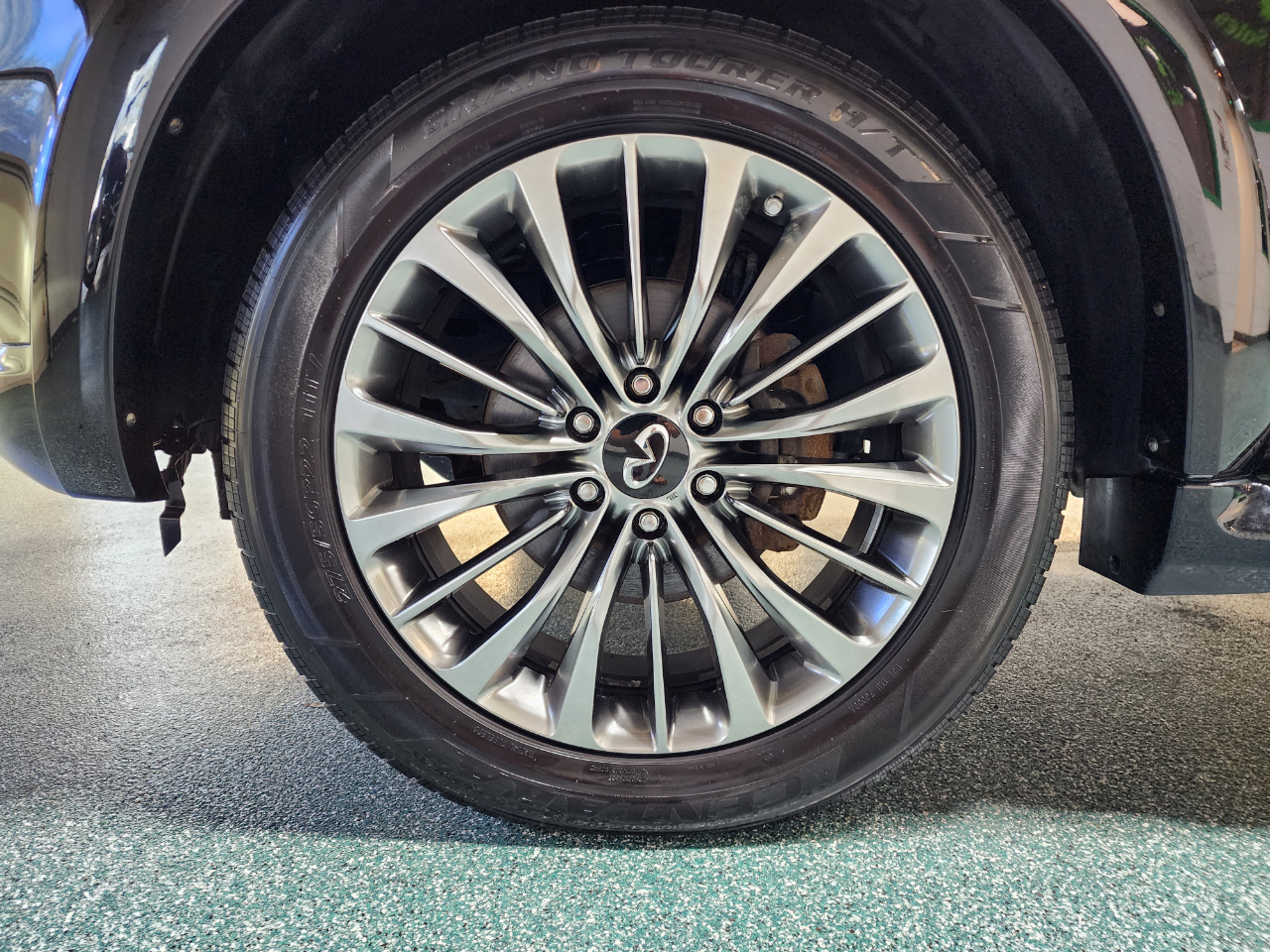 2019 Infiniti QX80 Limited photo 11