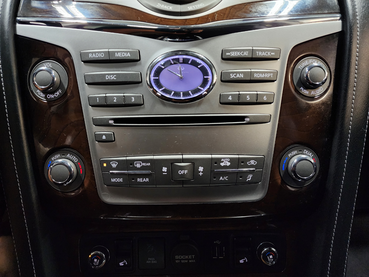 2019 Infiniti QX80 Limited photo 38