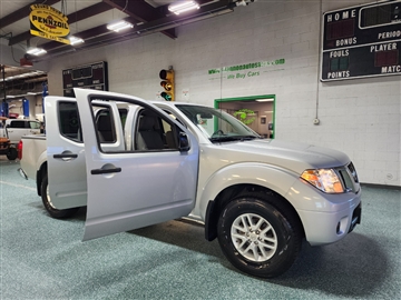 2019 Nissan Frontier Crew Cab 4x4 SV Auto
