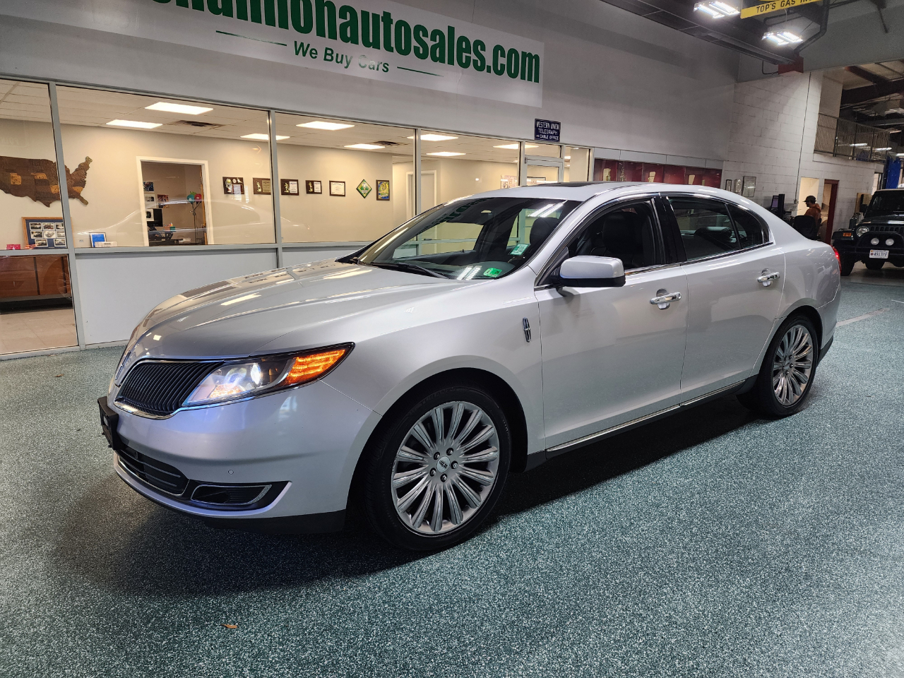 Lincoln MKS 4dr Sdn 3.7L AWD 2015 Lincoln MKS 4dr Sdn 3.7L AWD 2015