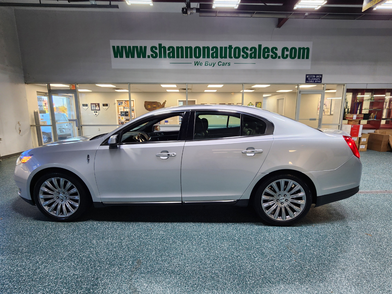 Lincoln MKS 4dr Sdn 3.7L AWD 2015 Lincoln MKS 4dr Sdn 3.7L AWD 2015