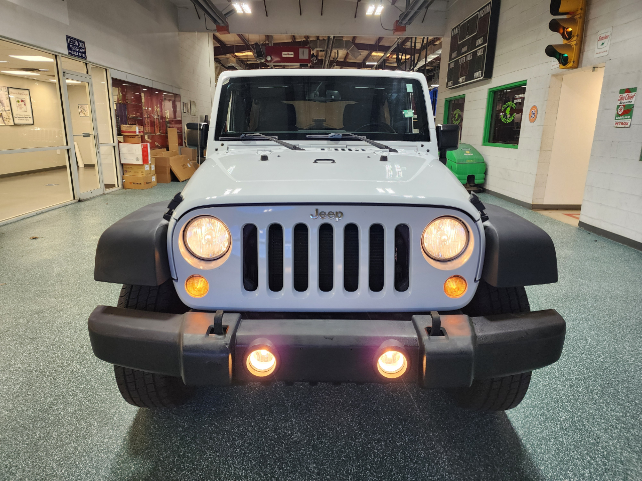 Jeep Wrangler Unlimited 4WD 4dr Sport 2016 Jeep Wrangler Unlimited 4WD 4dr Sport 2016