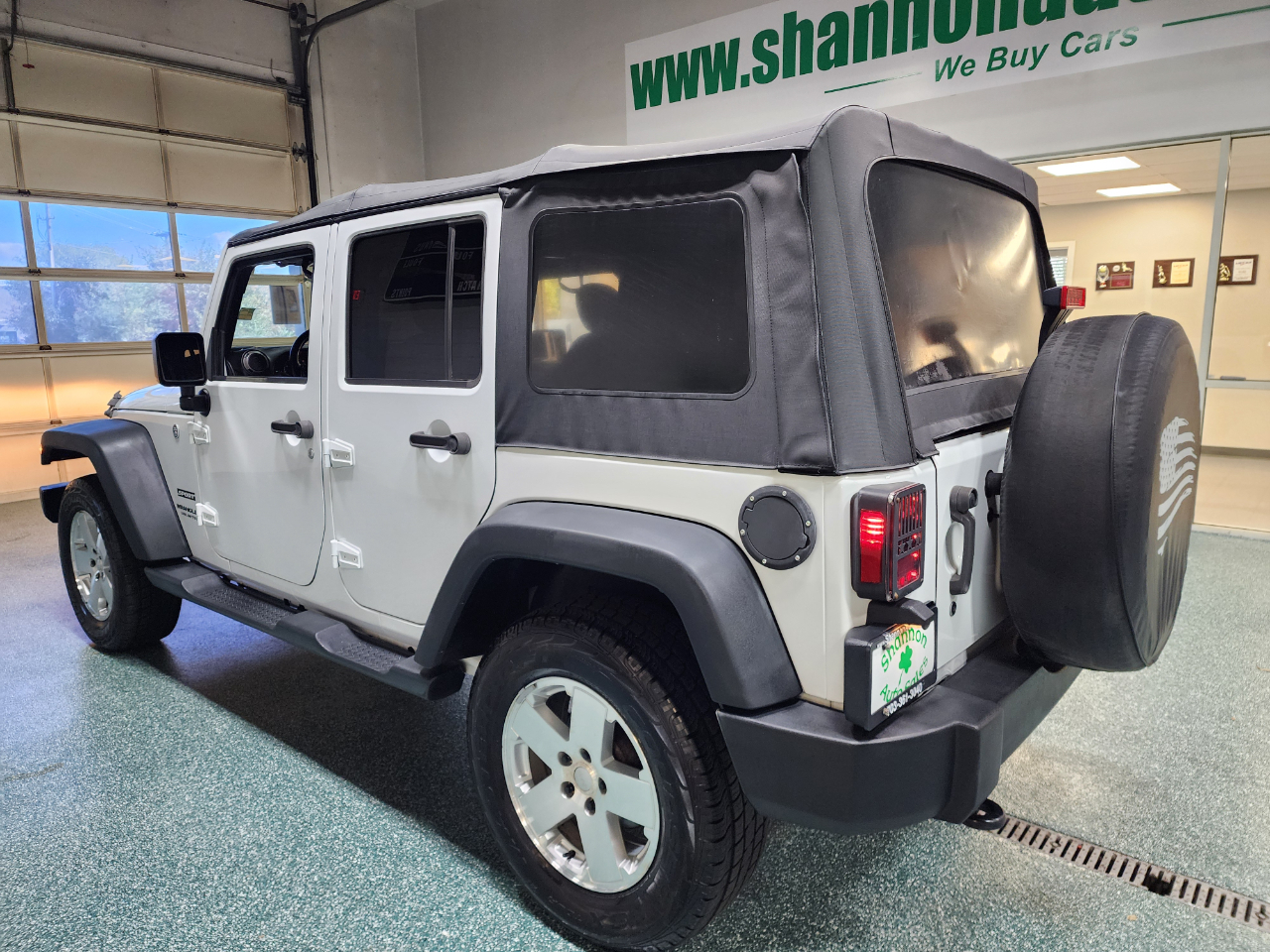 Jeep Wrangler Unlimited 4WD 4dr Sport 2016 Jeep Wrangler Unlimited 4WD 4dr Sport 2016