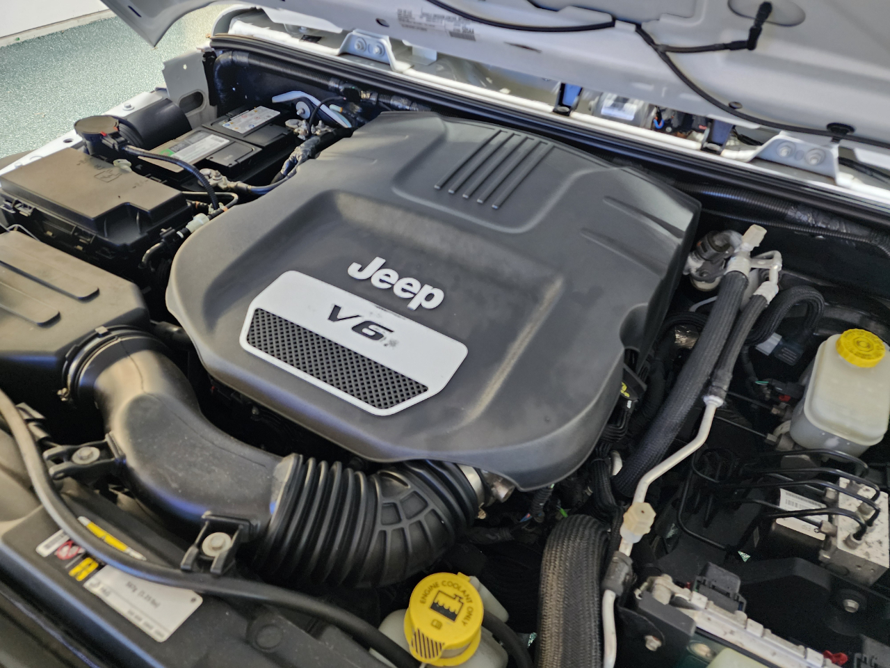 Jeep Wrangler Unlimited 4WD 4dr Sport 2016 Jeep Wrangler Unlimited 4WD 4dr Sport 2016