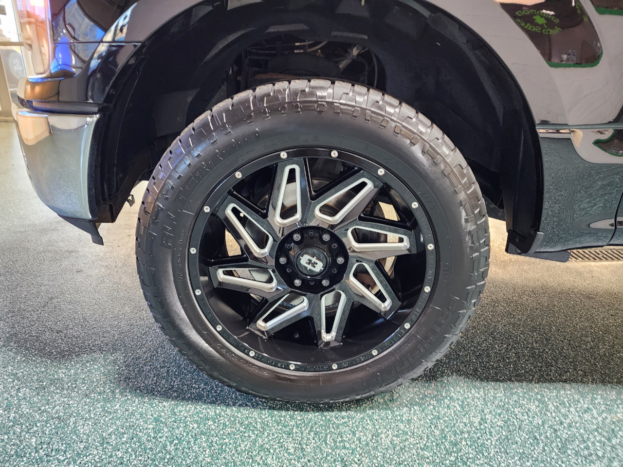 Ford F-150 XLT 4WD SuperCrew 5.5' Box 2018 Ford F-150 XLT 4WD SuperCrew 5.5' Box 2018