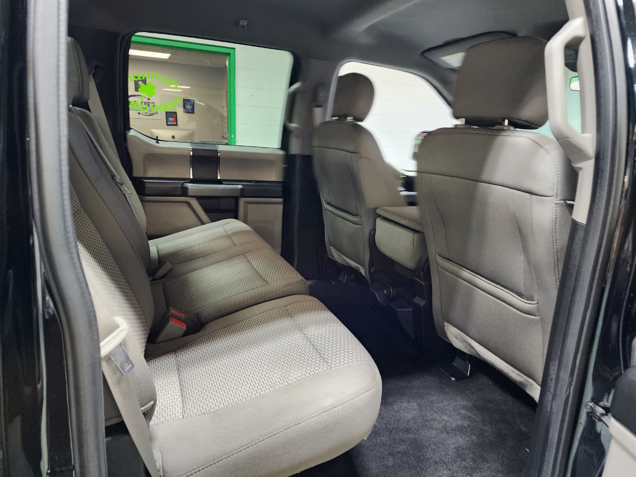 Ford F-150 XLT 4WD SuperCrew 5.5' Box 2018 Ford F-150 XLT 4WD SuperCrew 5.5' Box 2018