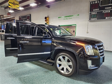 2018 Cadillac Escalade ESV 4WD 4dr Premium Luxury
