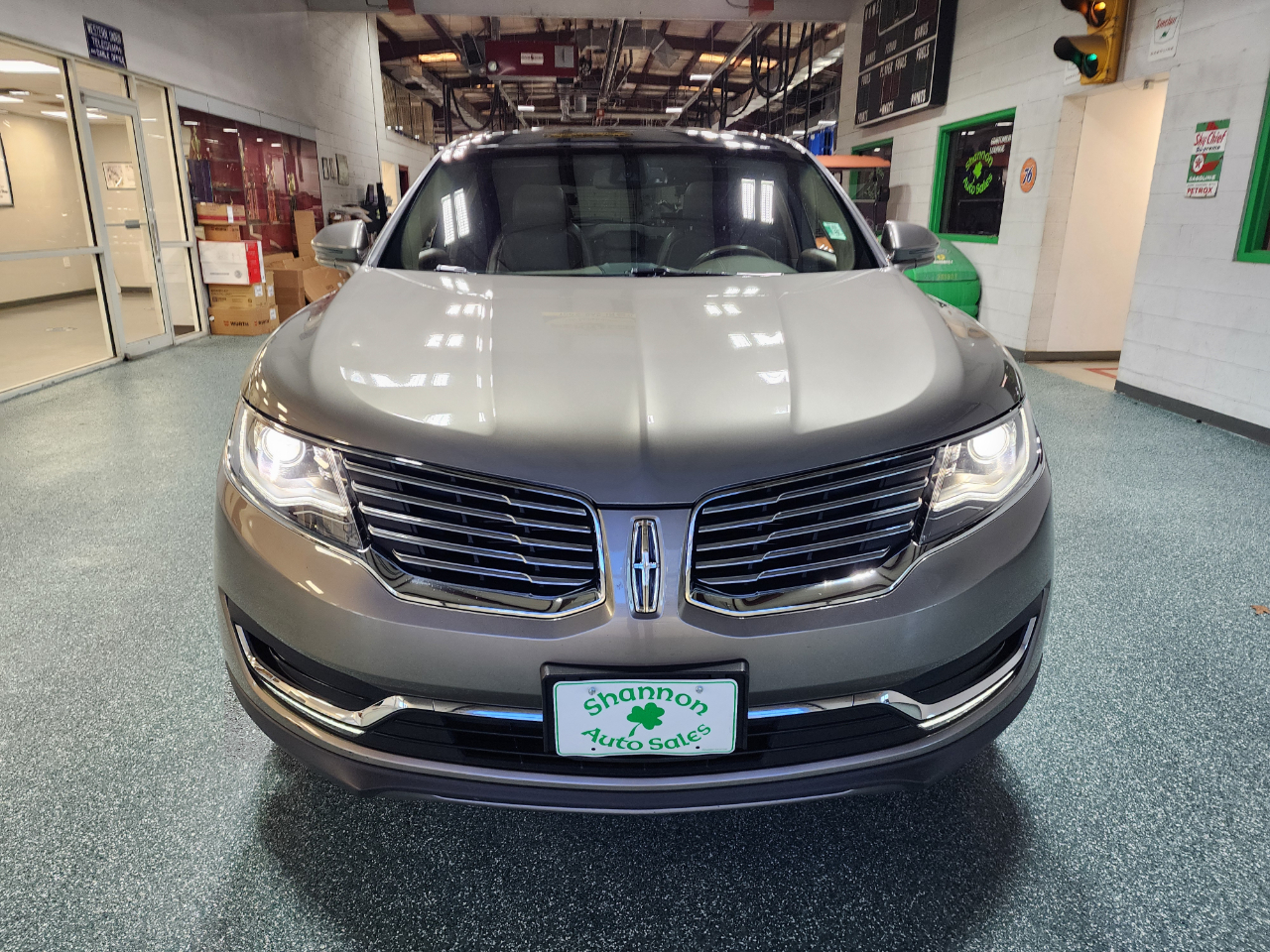 Lincoln MKX AWD 4dr Reserve 2016 Lincoln MKX AWD 4dr Reserve 2016