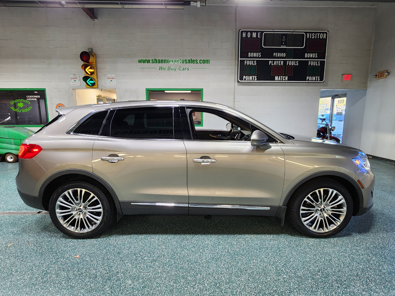Lincoln MKX AWD 4dr Reserve 2016 Lincoln MKX AWD 4dr Reserve 2016