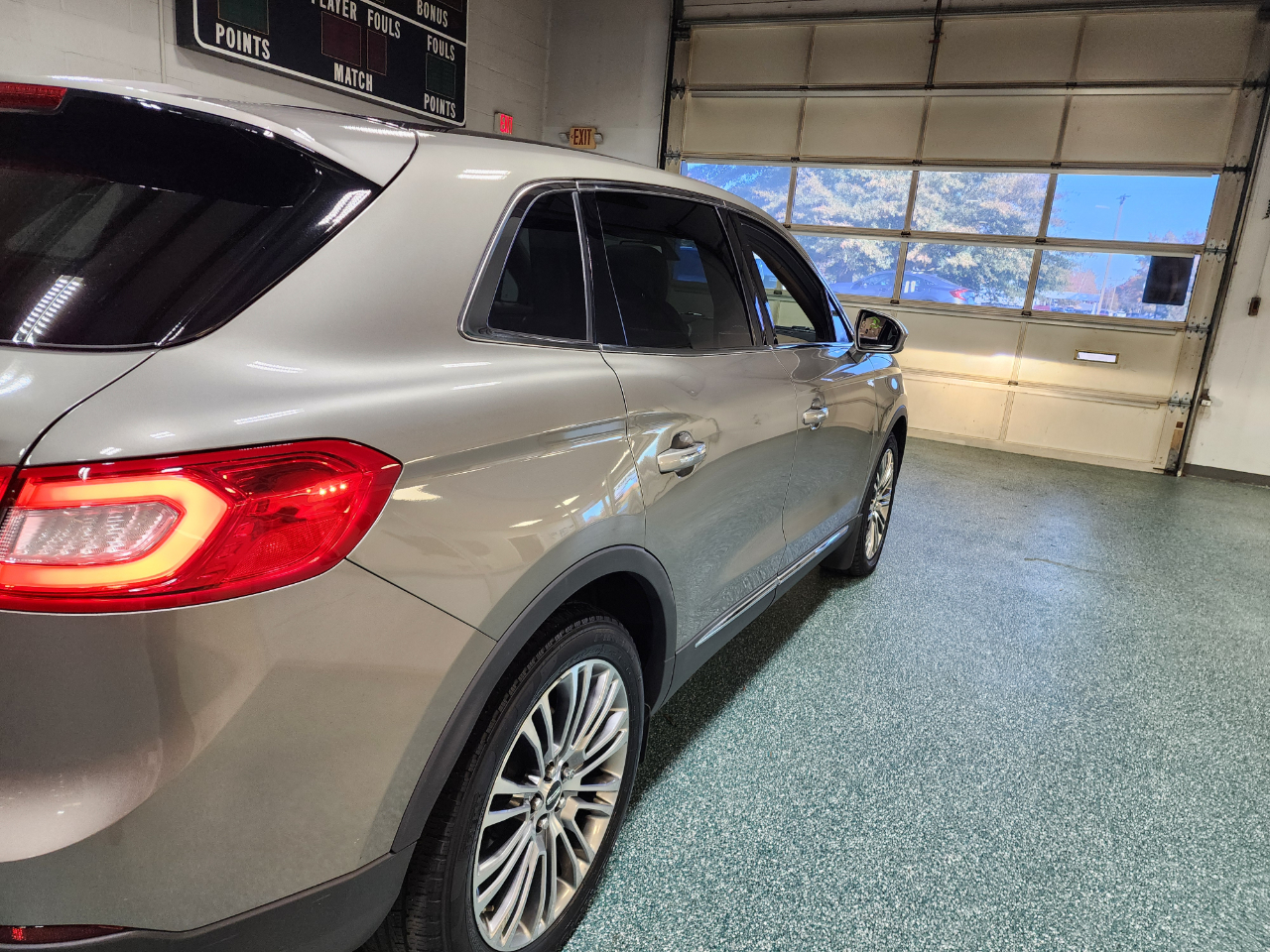 Lincoln MKX AWD 4dr Reserve 2016 Lincoln MKX AWD 4dr Reserve 2016