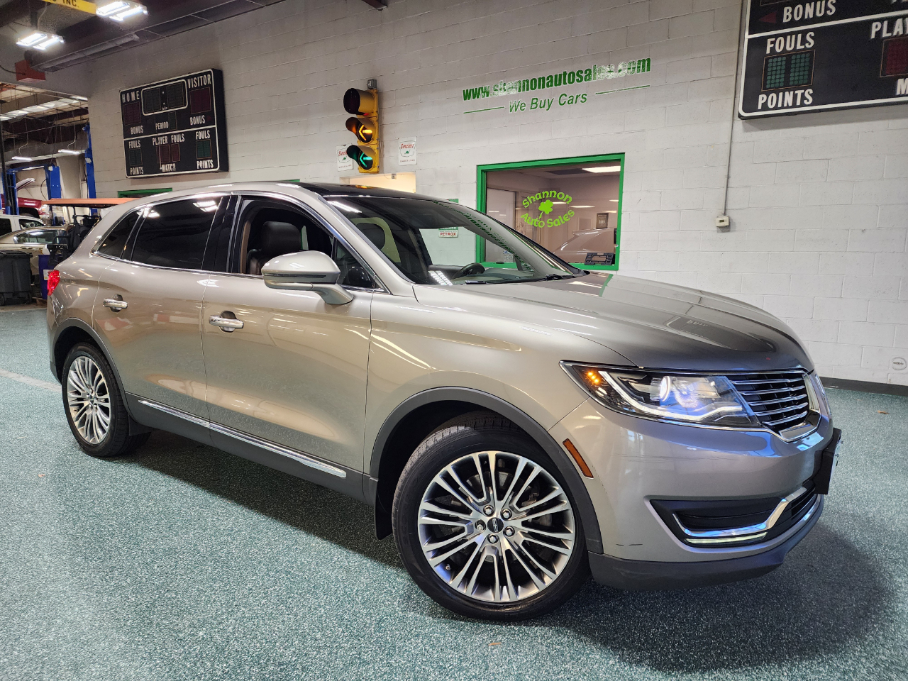 Lincoln MKX AWD 4dr Reserve 2016 Lincoln MKX AWD 4dr Reserve 2016
