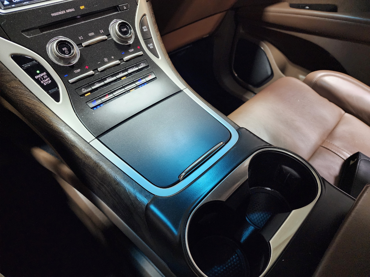 Lincoln MKX AWD 4dr Reserve 2016 Lincoln MKX AWD 4dr Reserve 2016