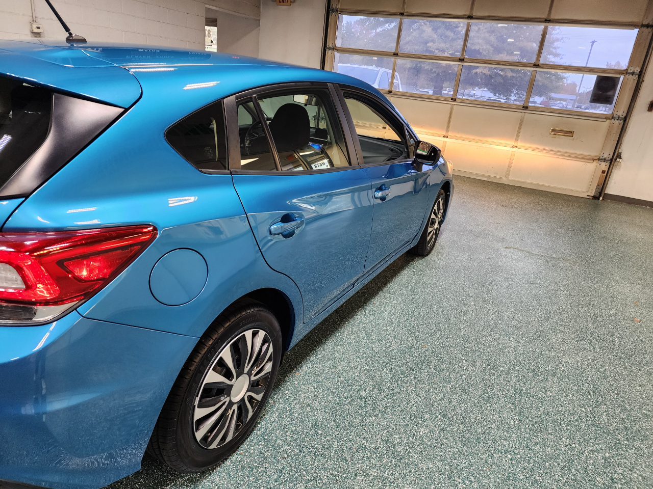 Subaru Impreza 2.0i 5-door CVT 2018 Subaru Impreza 2.0i 5-door CVT 2018