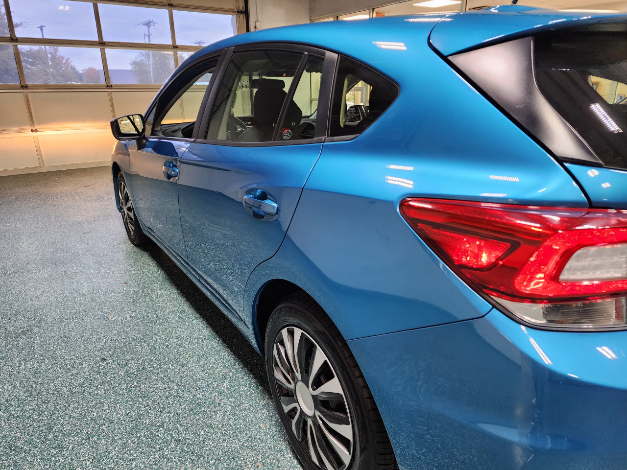 Subaru Impreza 2.0i 5-door CVT 2018 Subaru Impreza 2.0i 5-door CVT 2018