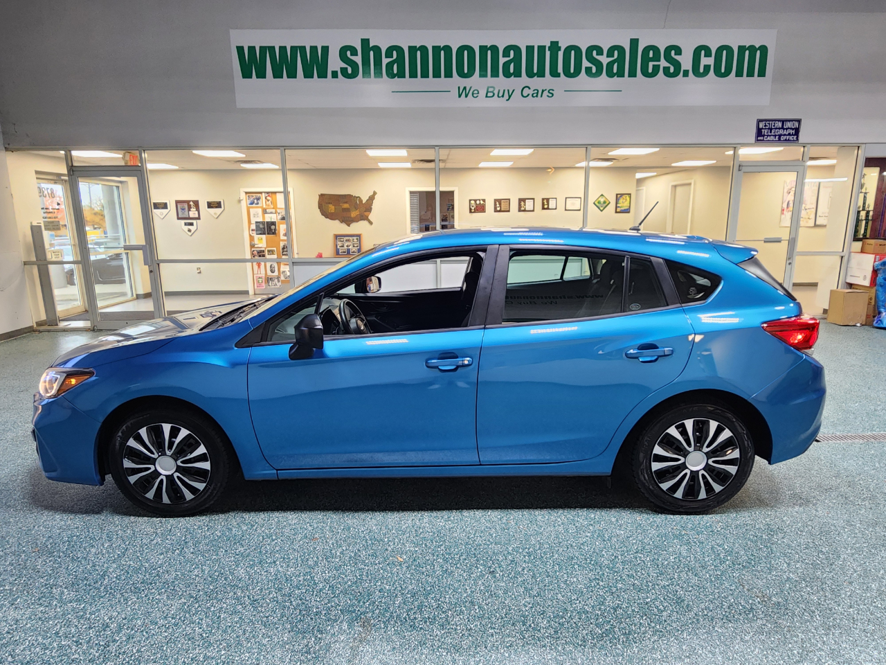 Subaru Impreza 2.0i 5-door CVT 2018 Subaru Impreza 2.0i 5-door CVT 2018