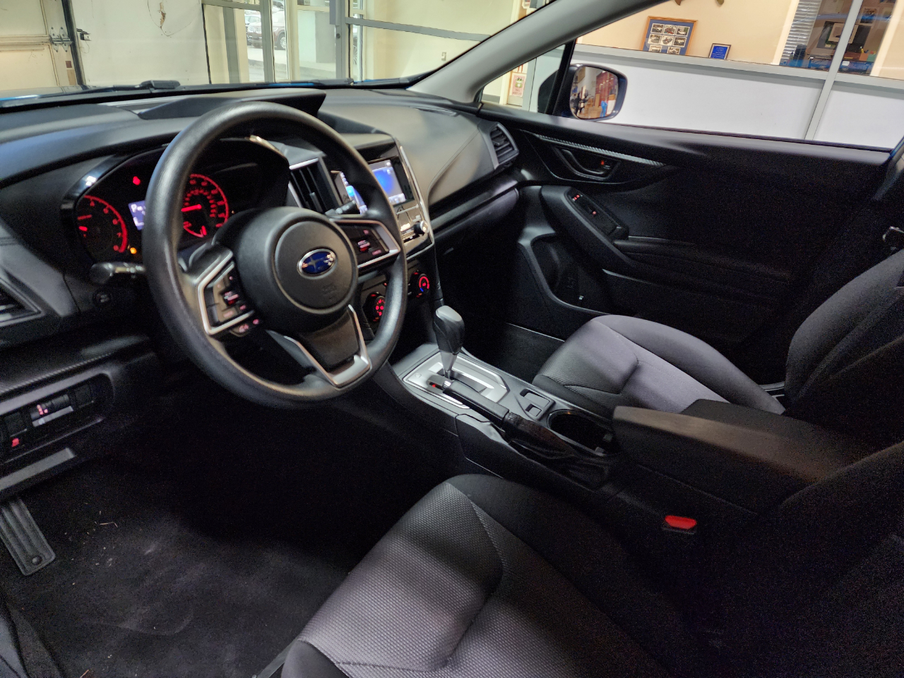 Subaru Impreza 2.0i 5-door CVT 2018 Subaru Impreza 2.0i 5-door CVT 2018