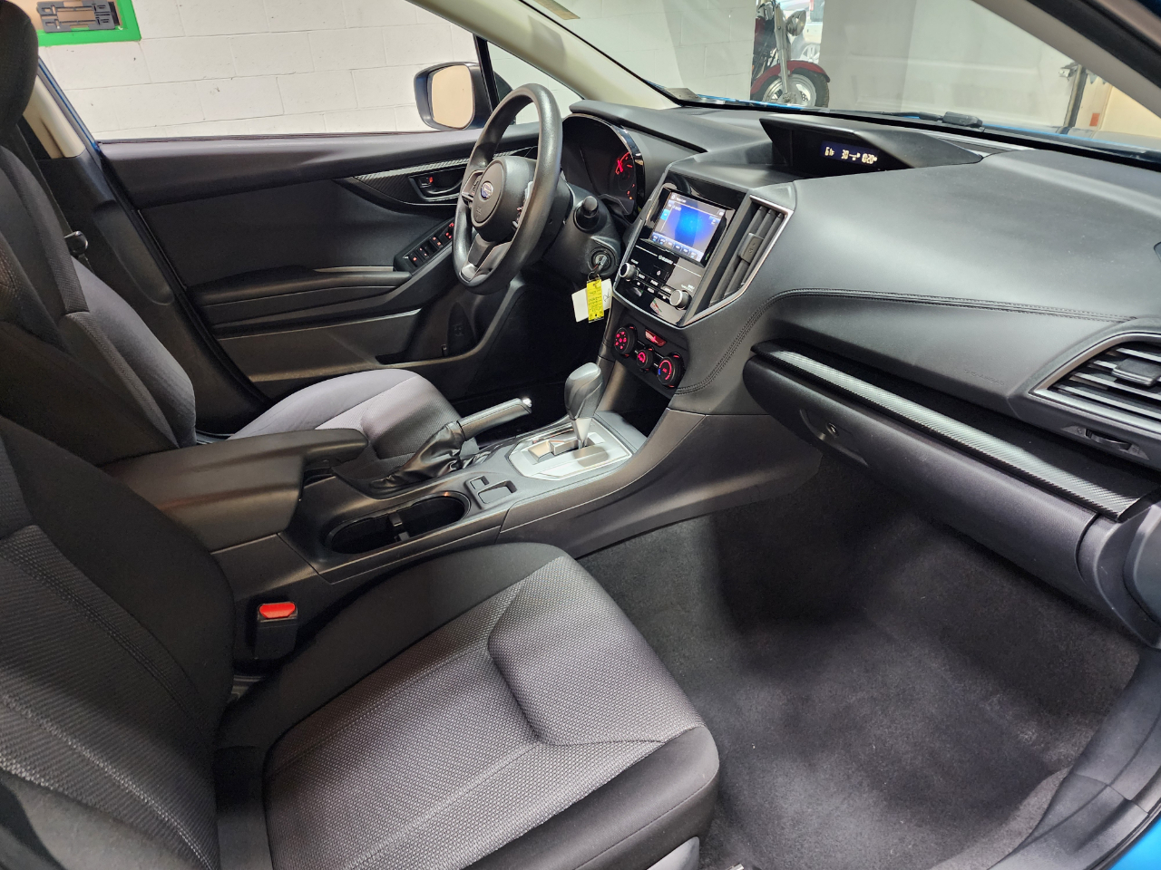 Subaru Impreza 2.0i 5-door CVT 2018 Subaru Impreza 2.0i 5-door CVT 2018