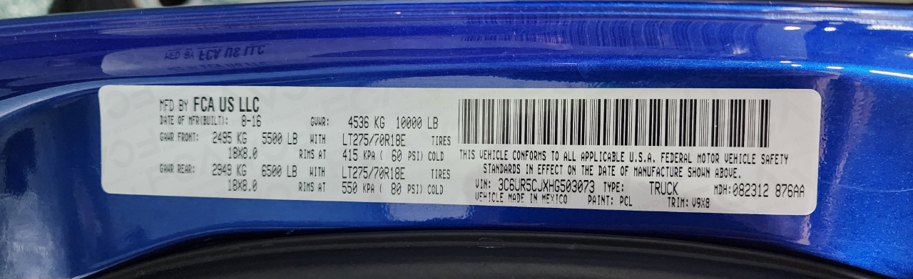 RAM 2500 Tradesman 4x4 Crew Cab 6'4" Box 2017 RAM 2500 Tradesman 4x4 Crew Cab 6'4" Box 2017