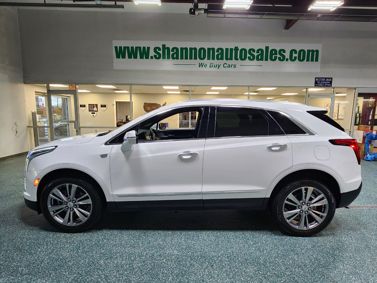 Cadillac XT5 FWD 4dr Premium Luxury 2024 Cadillac XT5 FWD 4dr Premium Luxury 2024