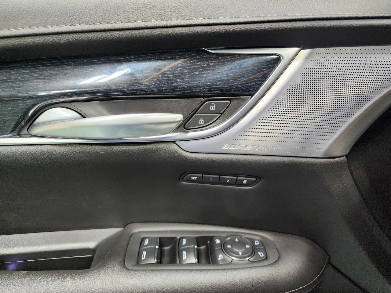 Cadillac XT5 FWD 4dr Premium Luxury 2024 Cadillac XT5 FWD 4dr Premium Luxury 2024