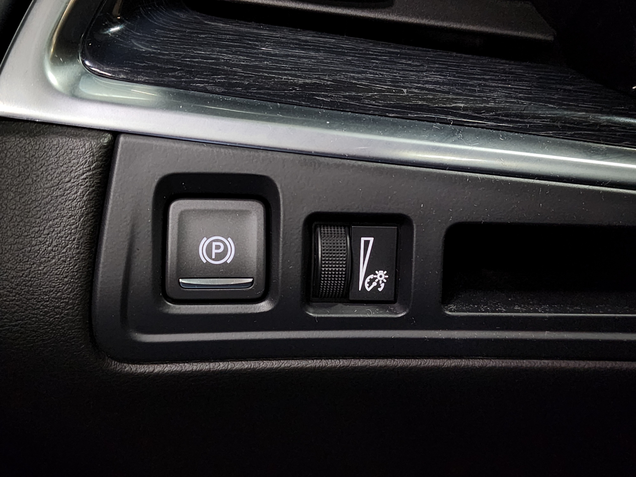 Cadillac XT5 FWD 4dr Premium Luxury 2024 Cadillac XT5 FWD 4dr Premium Luxury 2024