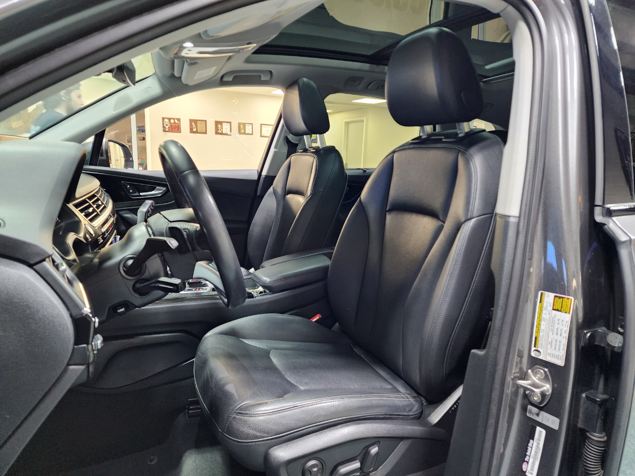 Audi Q7 Prestige 55 TFSI quattro 2019 Audi Q7 Prestige 55 TFSI quattro 2019