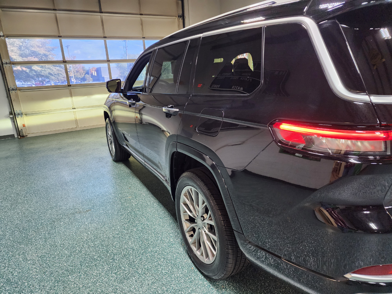 Jeep Grand Cherokee L Summit 4x4 2022 Jeep Grand Cherokee L Summit 4x4 2022