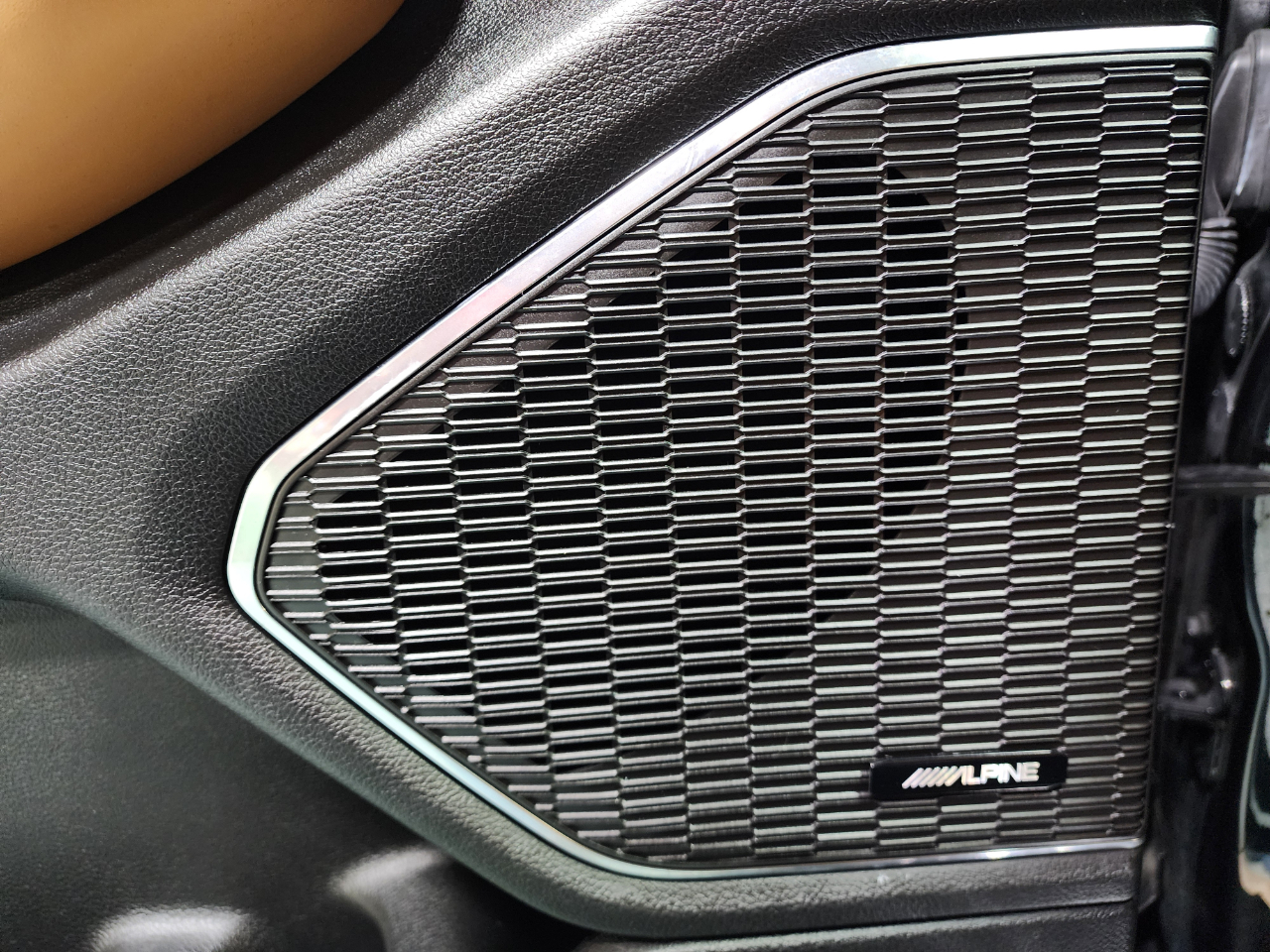 Jeep Grand Cherokee L Summit 4x4 2022 Jeep Grand Cherokee L Summit 4x4 2022