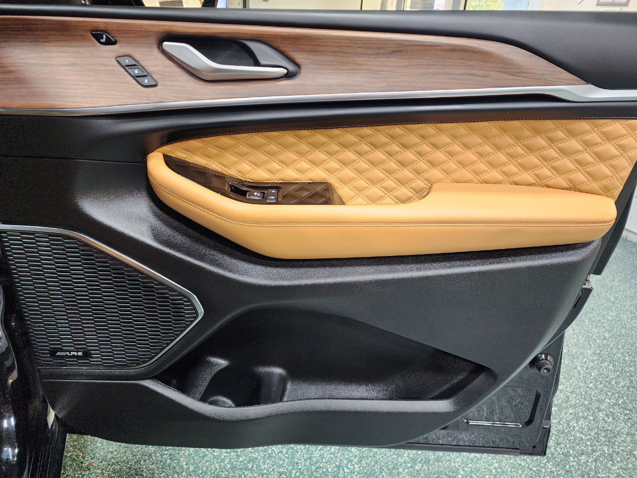 Jeep Grand Cherokee L Summit 4x4 2022 Jeep Grand Cherokee L Summit 4x4 2022