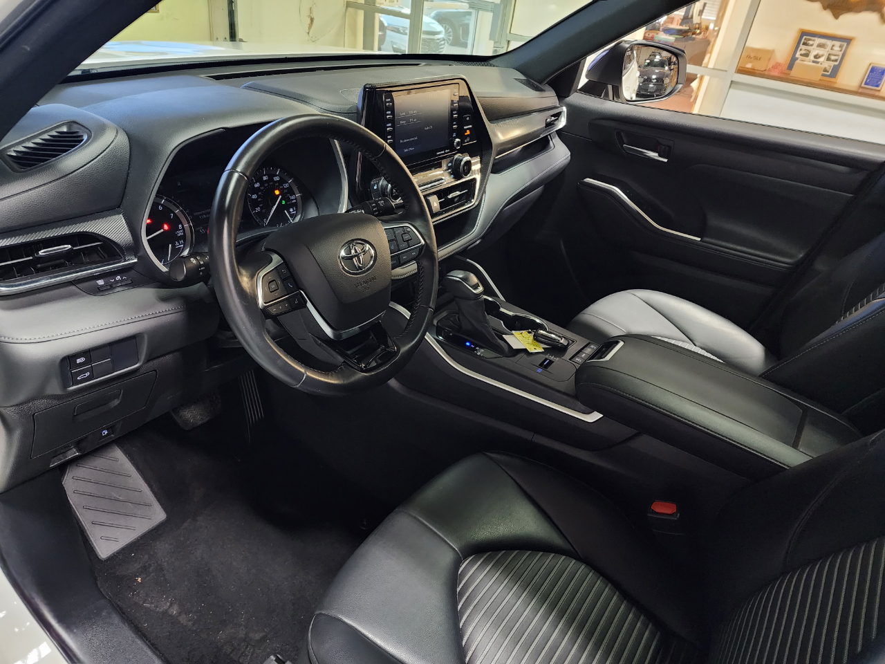 Toyota Highlander XSE FWD (Natl) 2021 Toyota Highlander XSE FWD (Natl) 2021