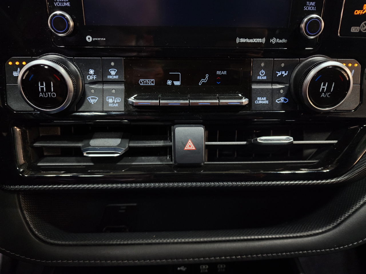 Toyota Highlander XSE FWD (Natl) 2021 Toyota Highlander XSE FWD (Natl) 2021