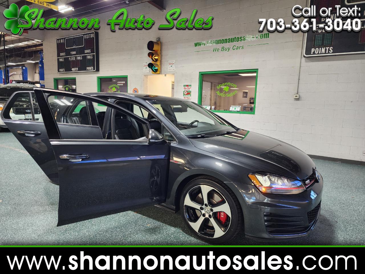 2017 Volkswagen Golf GTI 4dr HB Man SE w/Performance Pkg