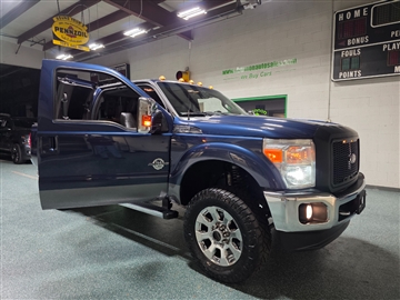 2014 Ford Super Duty F-250 SRW 4WD SuperCab 142" Lariat